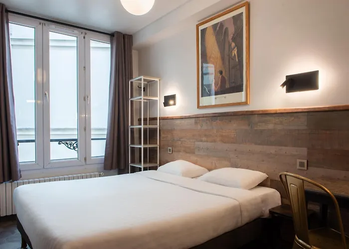 Hotel De Roubaix Paris