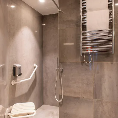 De Roubaix Hotel