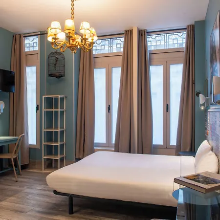 Hotel De Roubaix 2*