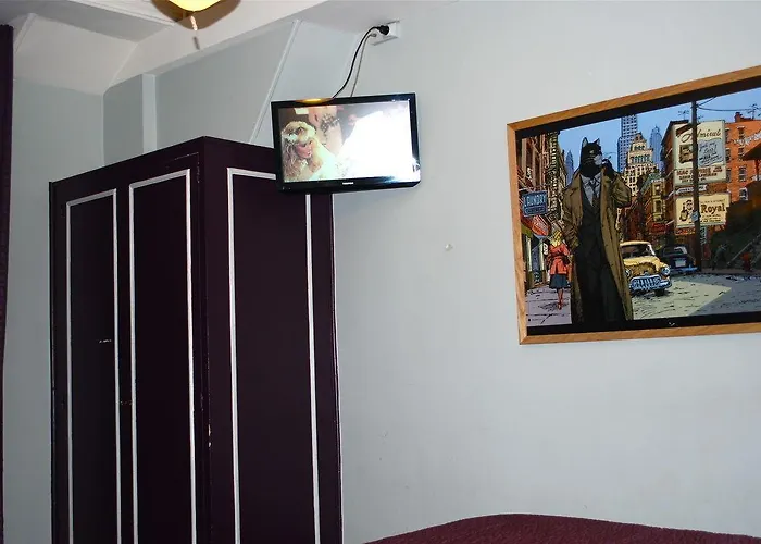 De Roubaix Otel Paris