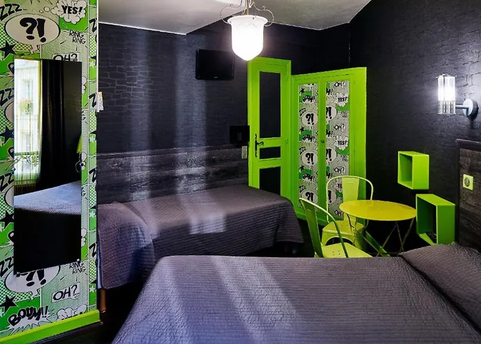 De Roubaix Otel Paris