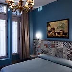 Hotel De Roubaix 2*