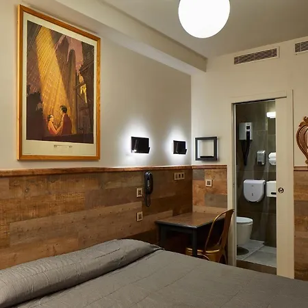 De Roubaix Hotel