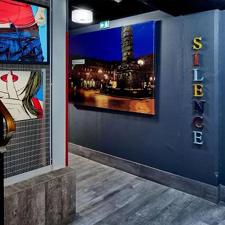 Hotel De Roubaix Paris